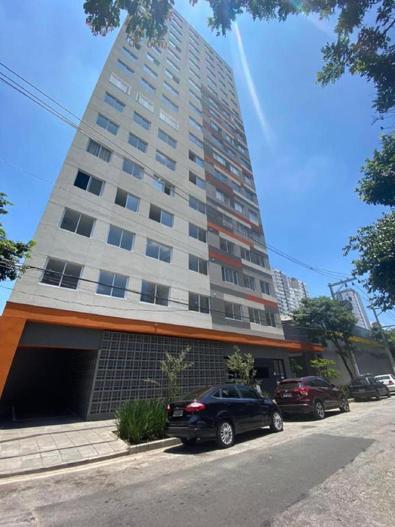 Apartamento Otimo Em Frente Ao Metro Bras !